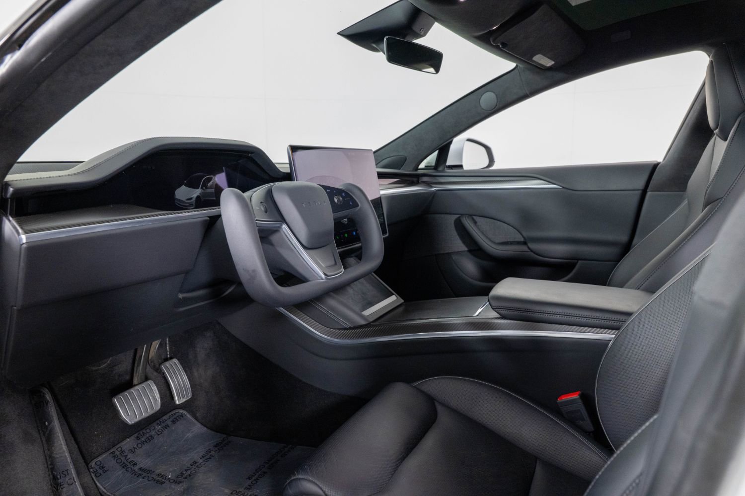 Used 2021 Tesla Model S Plaid image 14