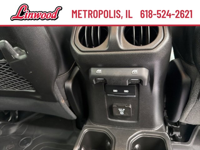 Used 2024 Jeep Gladiator Rubicon image 13