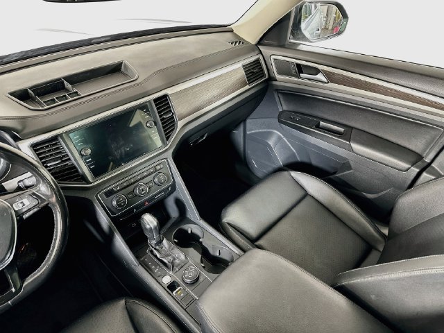 Used 2019 Volkswagen Atlas SE w/ Panoramic Sunroof Package AWD/4WD image 28