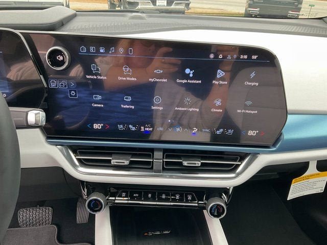 New 2026 Chevrolet Equinox EV LT image 11