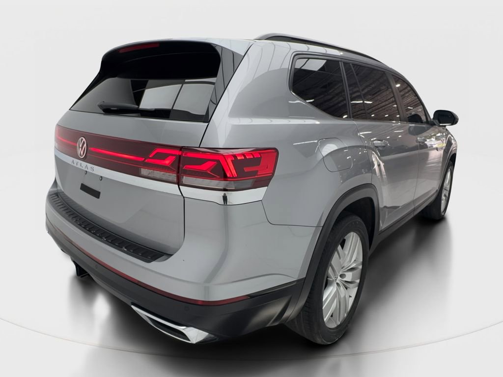 Used 2024 Volkswagen Atlas SE FWD image 7