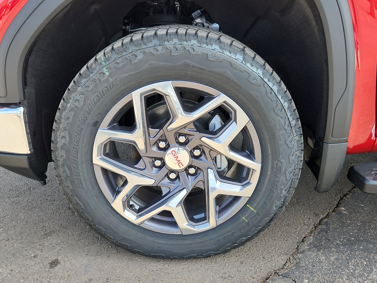 New 2026 GMC Sierra 1500 SLT image 6