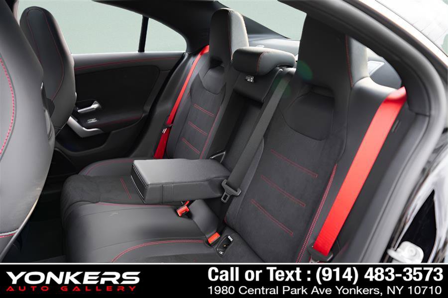 Used 2025 Mercedes-Benz CLA 35 AMG 4MATIC image 36
