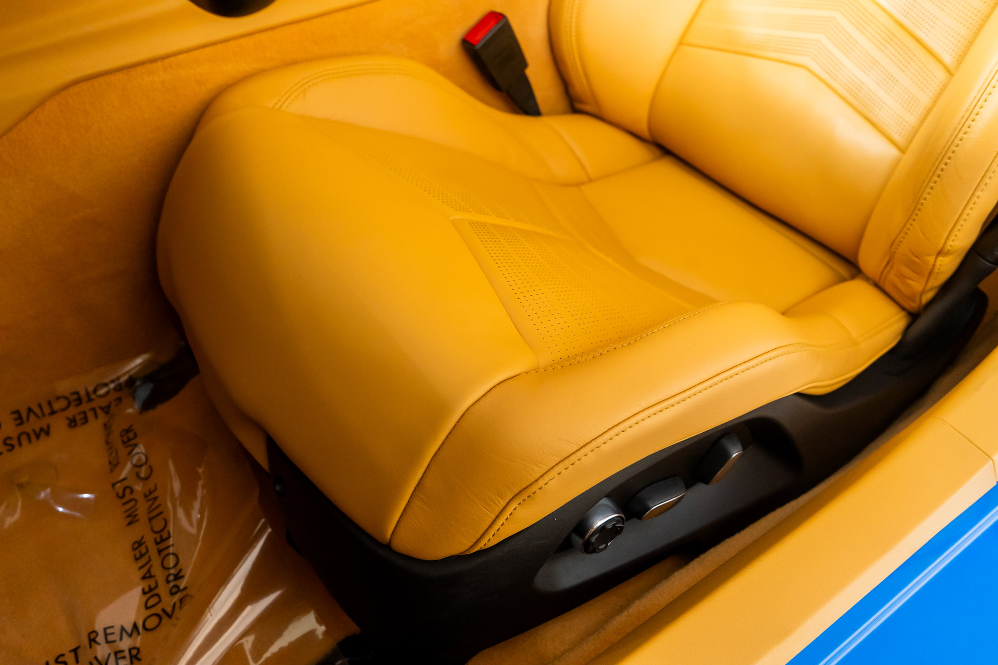 Used 2020 Chevrolet Corvette Stingray Premium Cpe w/ 3LT image 29