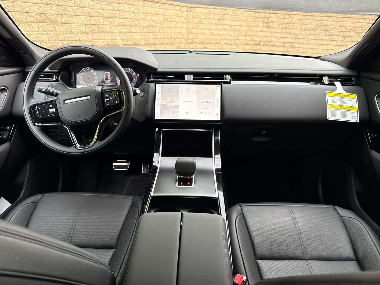 New 2026 Land Rover Range Rover Velar Dynamic SE image 8