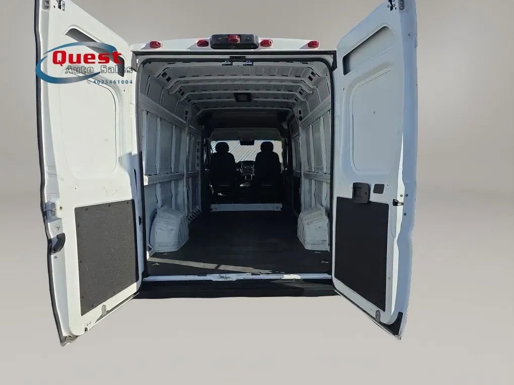Used 2023 RAM ProMaster 3500 w/ Driver Convenience Group FWD image 18