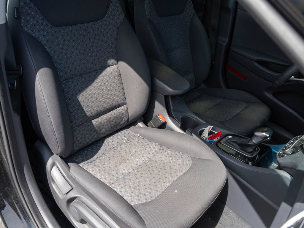 Used 2017 Hyundai Ioniq SEL FWD image 9