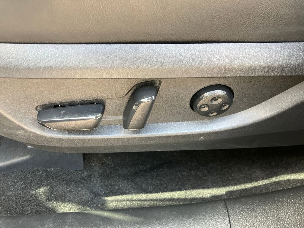 Certified 2022 INFINITI QX50 Essential image 20