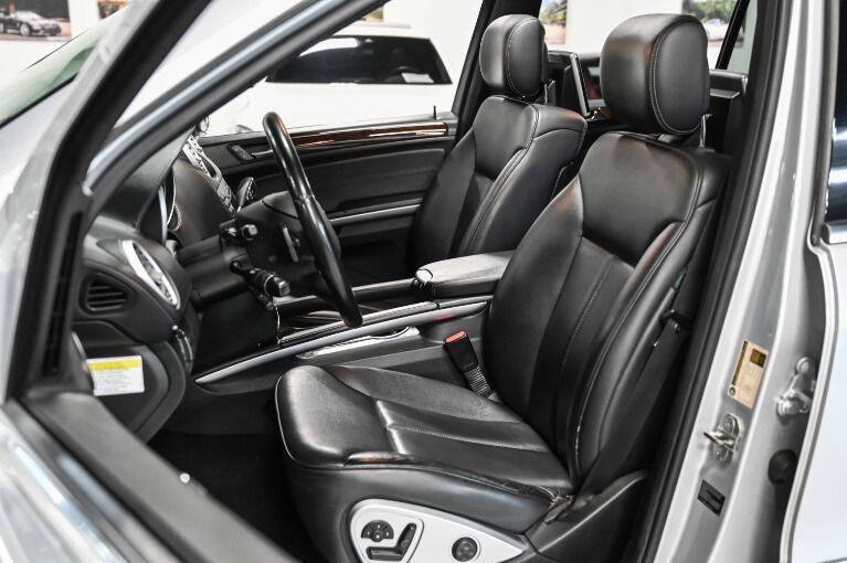 Used 2010 Mercedes-Benz GL 450 4MATIC image 29