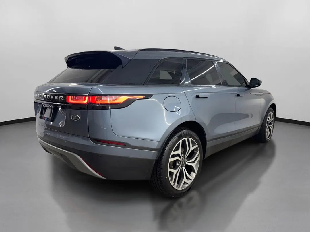 Used 2019 Land Rover Range Rover Velar S AWD/4WD image 10