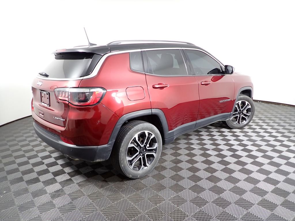 Used 2022 Jeep Compass Limited image 13