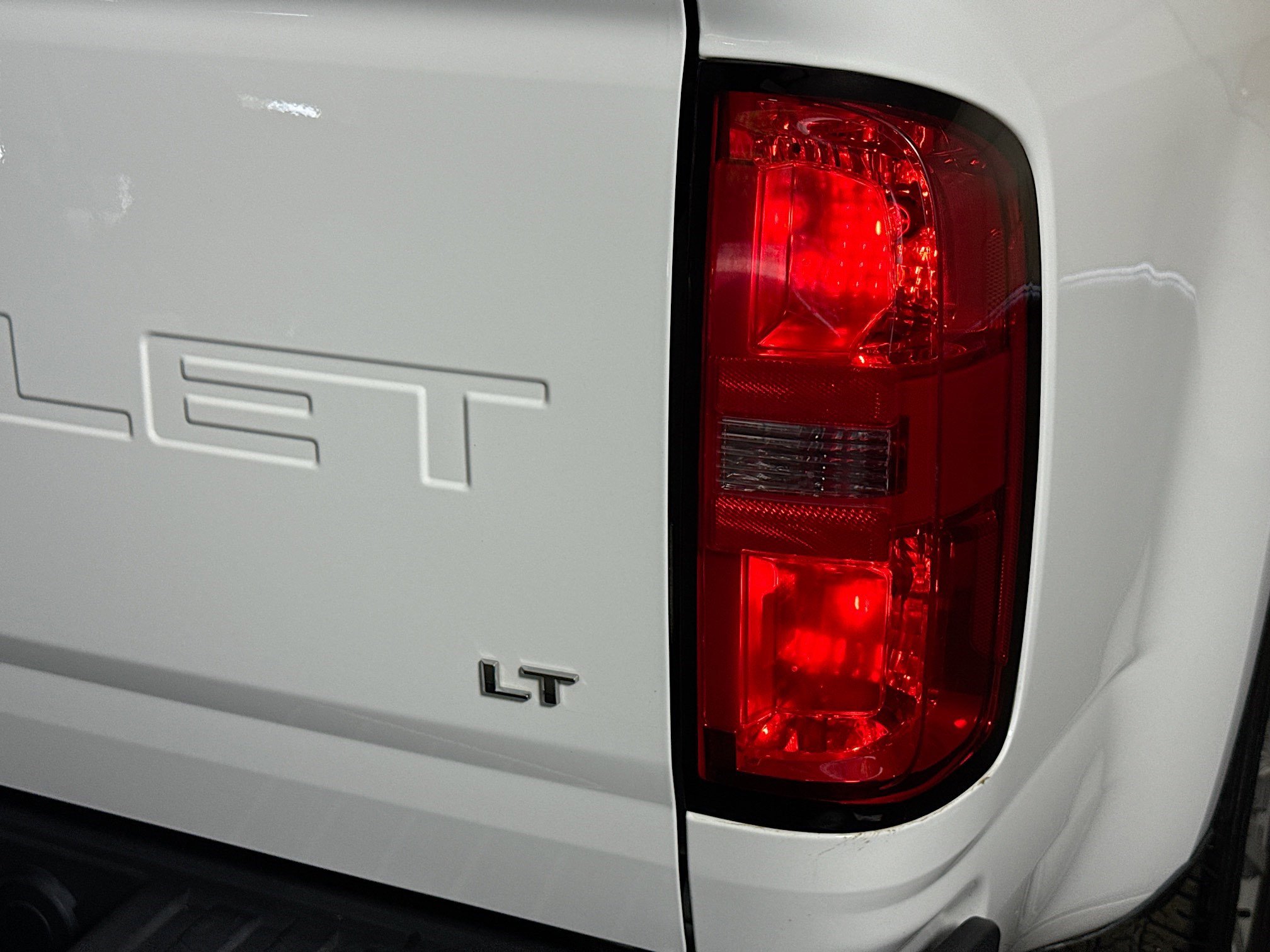 Used 2022 Chevrolet Colorado LT w/ Fleet Safety Package RWD image 33