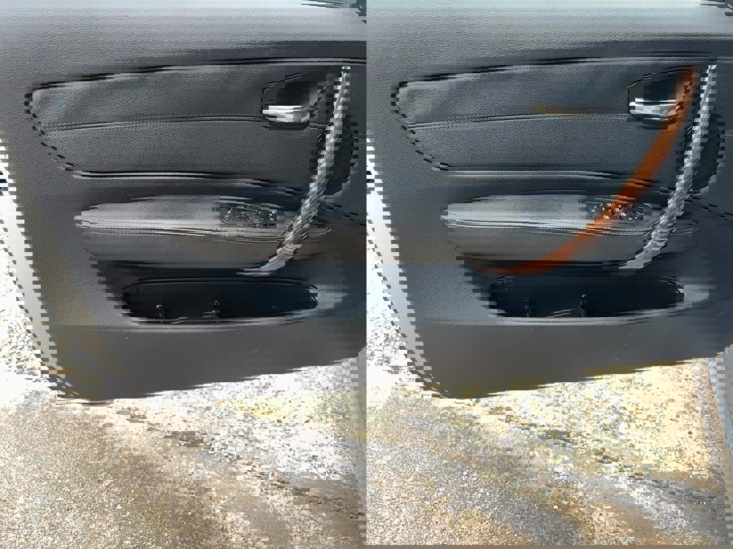 Used 2011 BMW 128i Convertible image 7