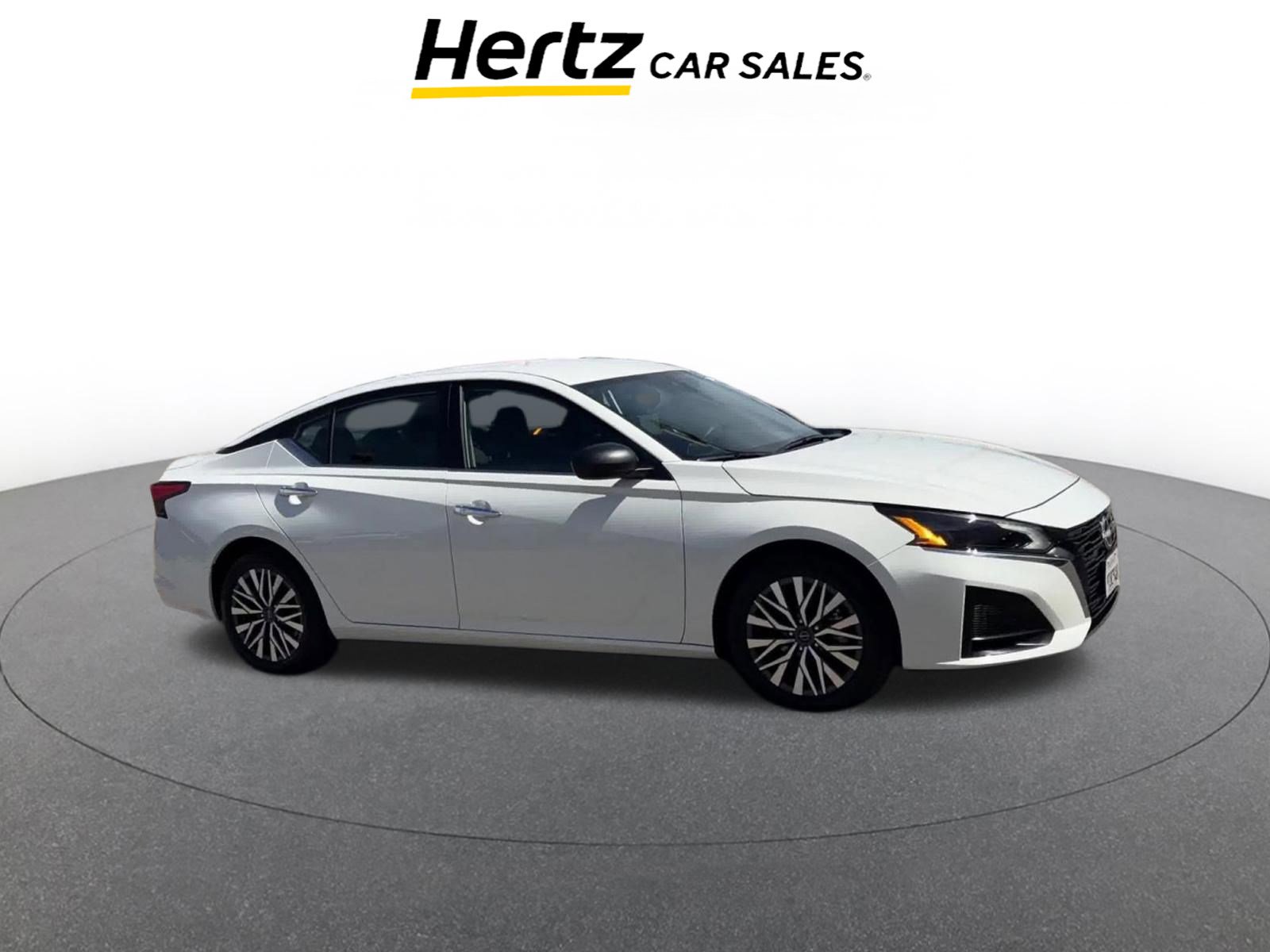 Used 2025 Nissan Altima 2.5 SV FWD image 1