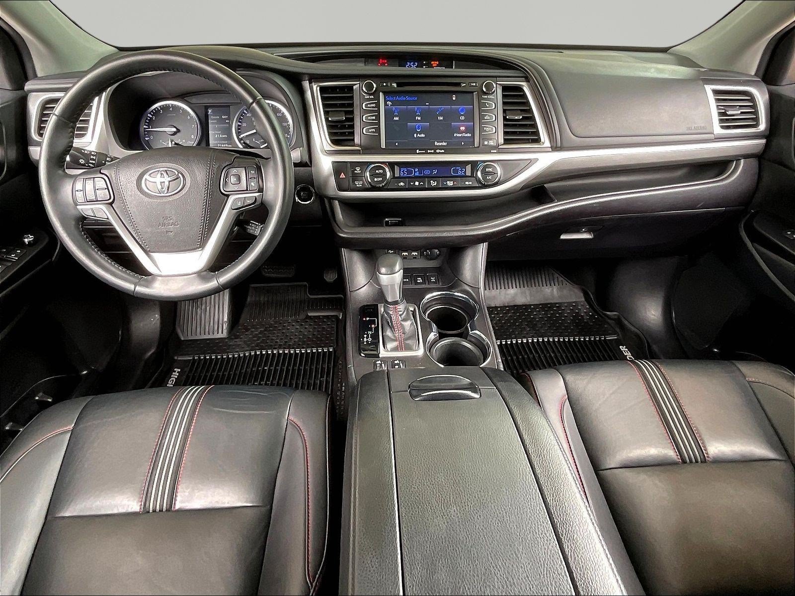 Used 2019 Toyota Highlander SE AWD/4WD image 7