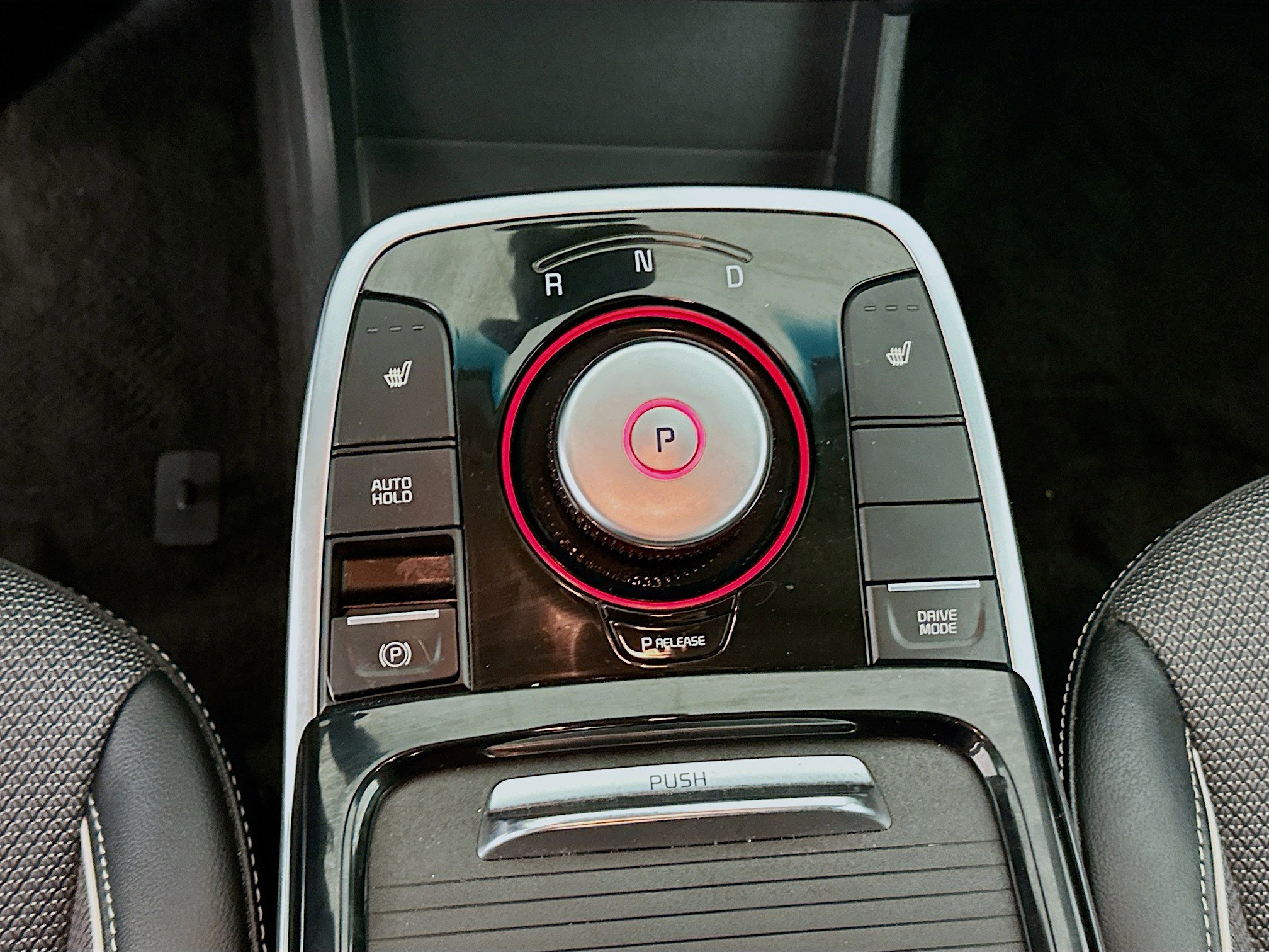 Used 2022 Kia Niro EX image 24