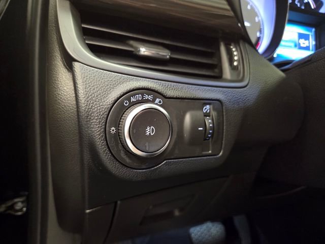 Used 2020 Buick Envision Essence w/ LPO, Active Package image 30