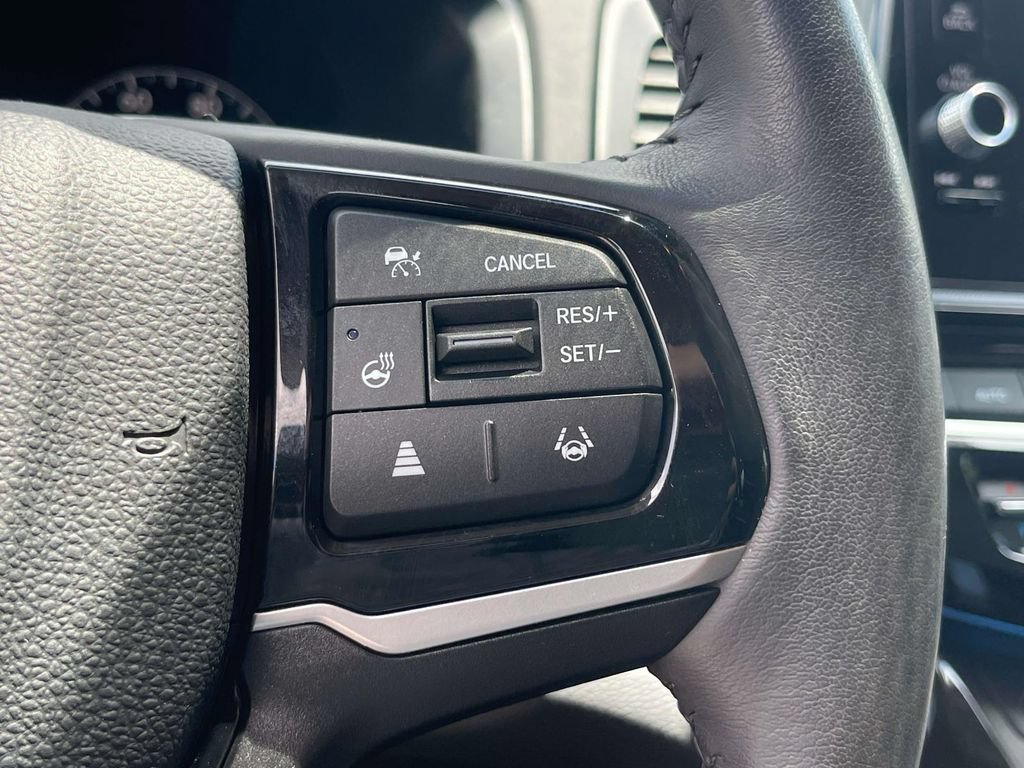 Used 2025 Honda Odyssey Elite image 35