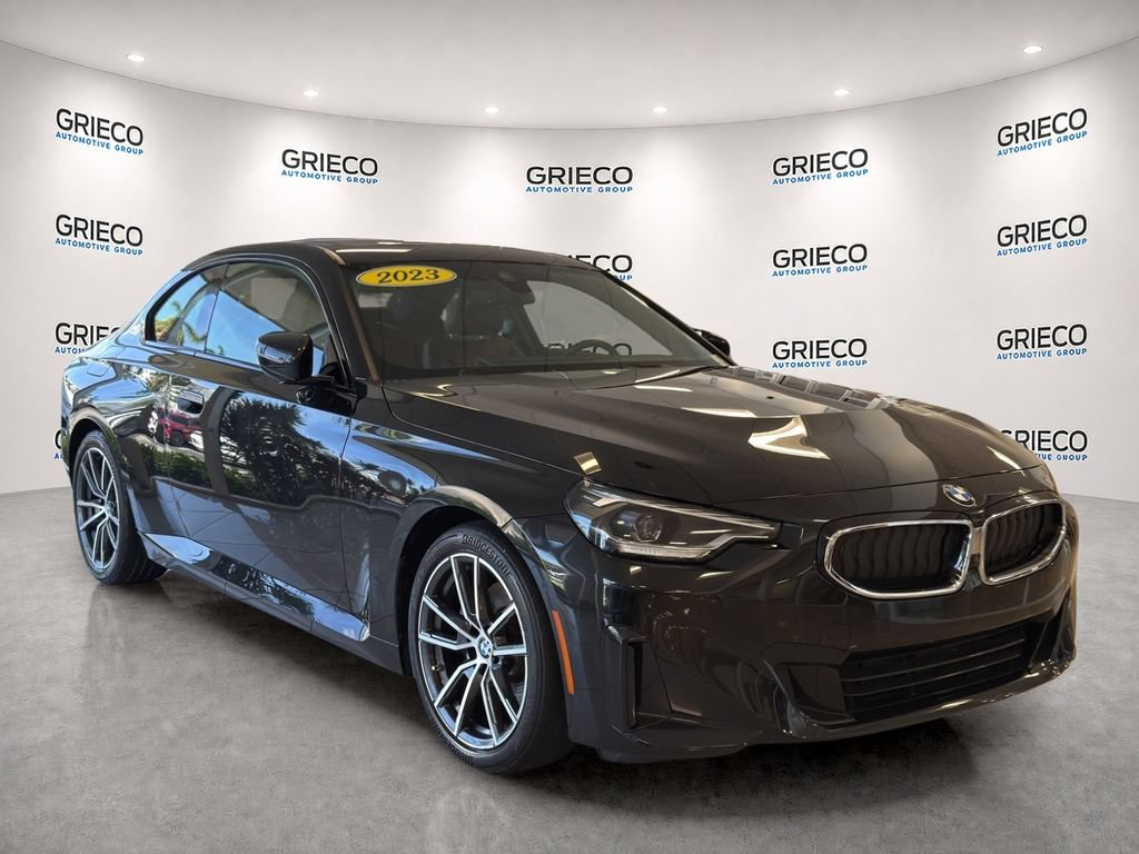 Used 2023 BMW 230i Coupe w/ Convenience Package RWD image 1