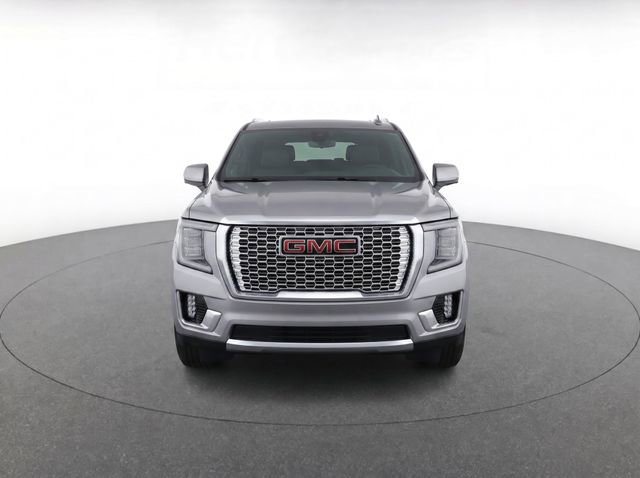 Used 2023 GMC Yukon Denali w/ LPO, Floor Liner Package AWD/4WD image 5