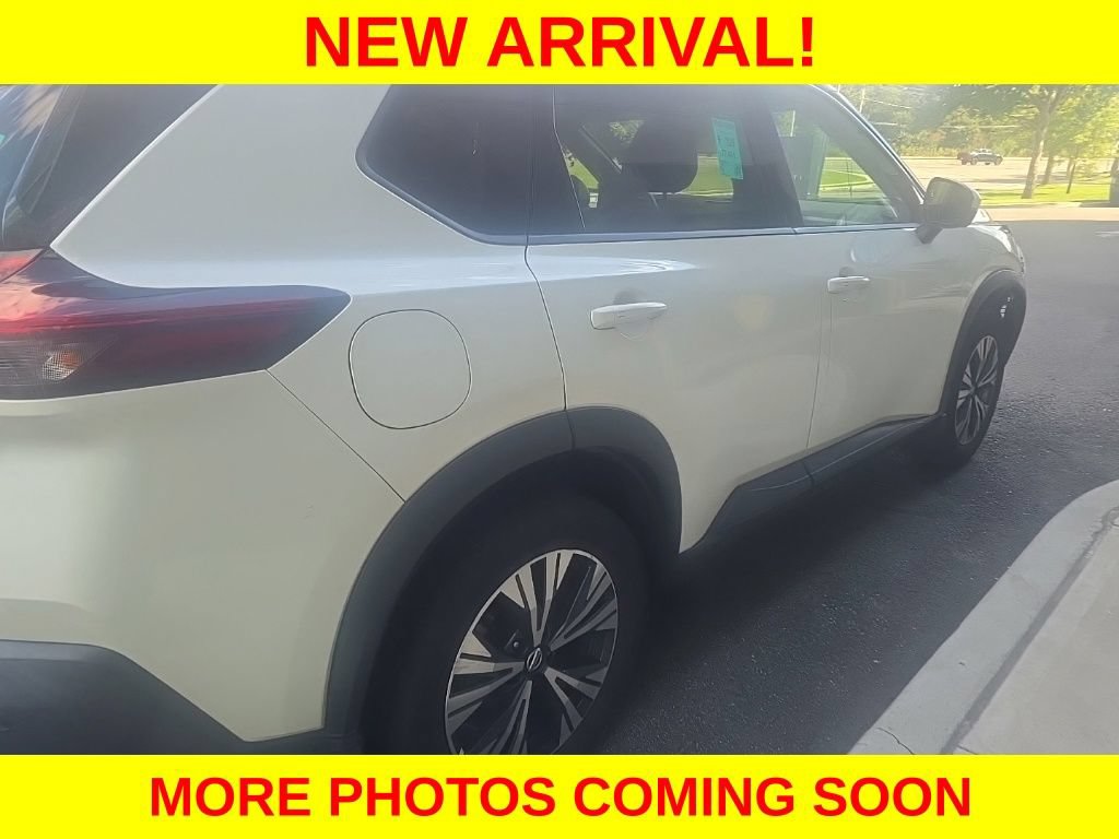 Used 2021 Nissan Rogue SV w/ Premium Package AWD/4WD image 5