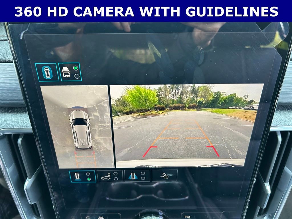 Used 2024 GMC Acadia Elevation image 3