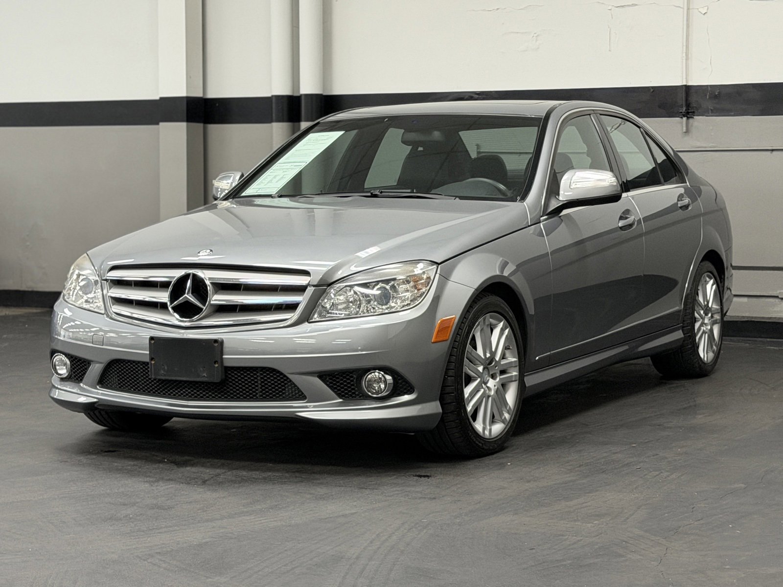Used 2009 Mercedes-Benz C 300 Sedan image 7
