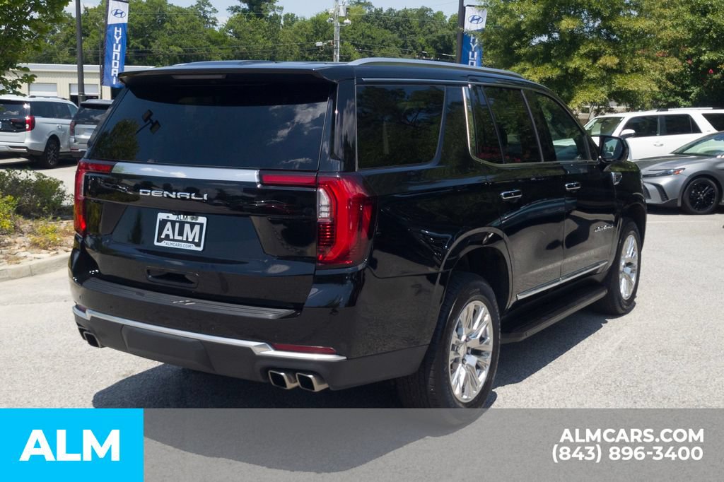 Used 2025 GMC Yukon Denali AWD/4WD image 5