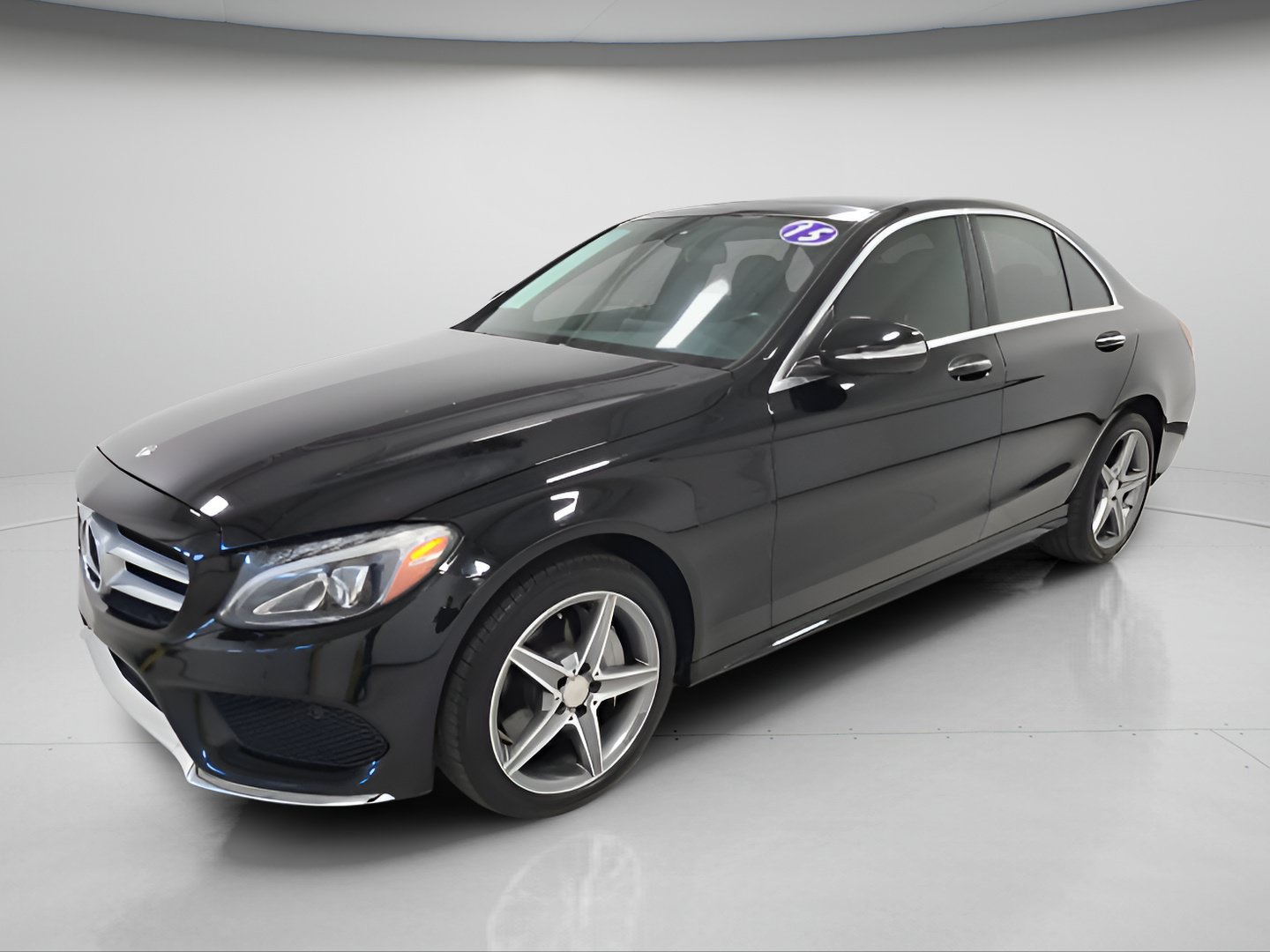 Used 2015 Mercedes-Benz C 300 4MATIC Sedan image 3