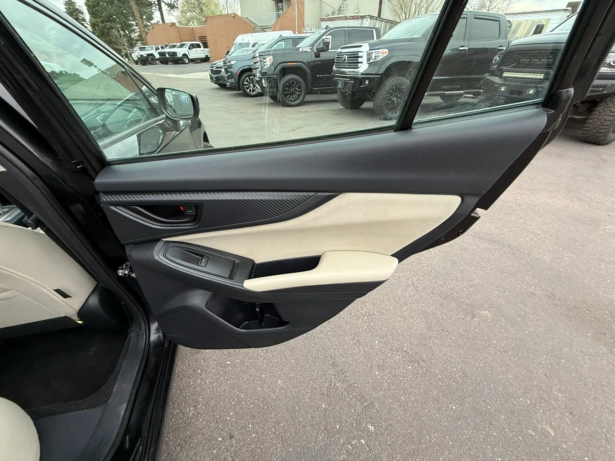 Used 2018 Subaru Impreza 2.0i Premium w/ Eyesight & BSD & Rcta AWD/4WD image 23