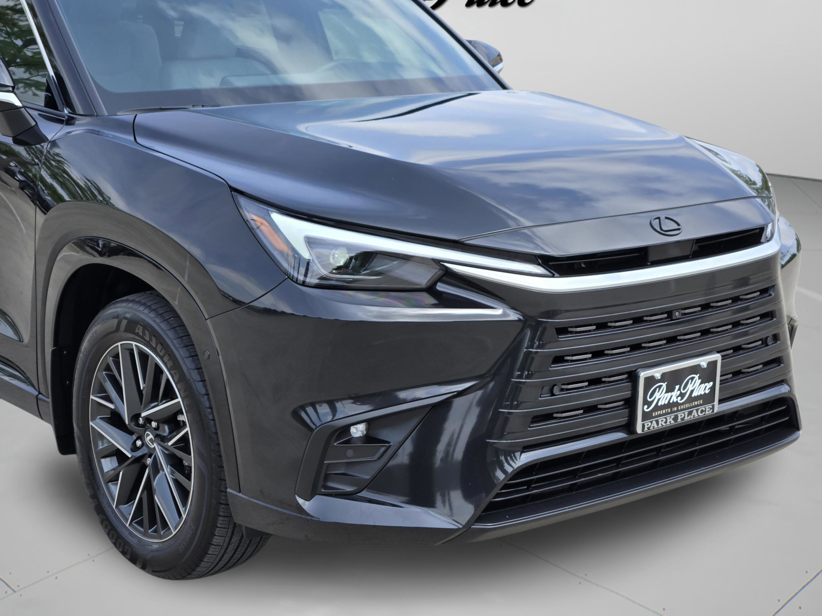 Used 2026 Lexus TX 350 AWD w/ Technology Package image 8