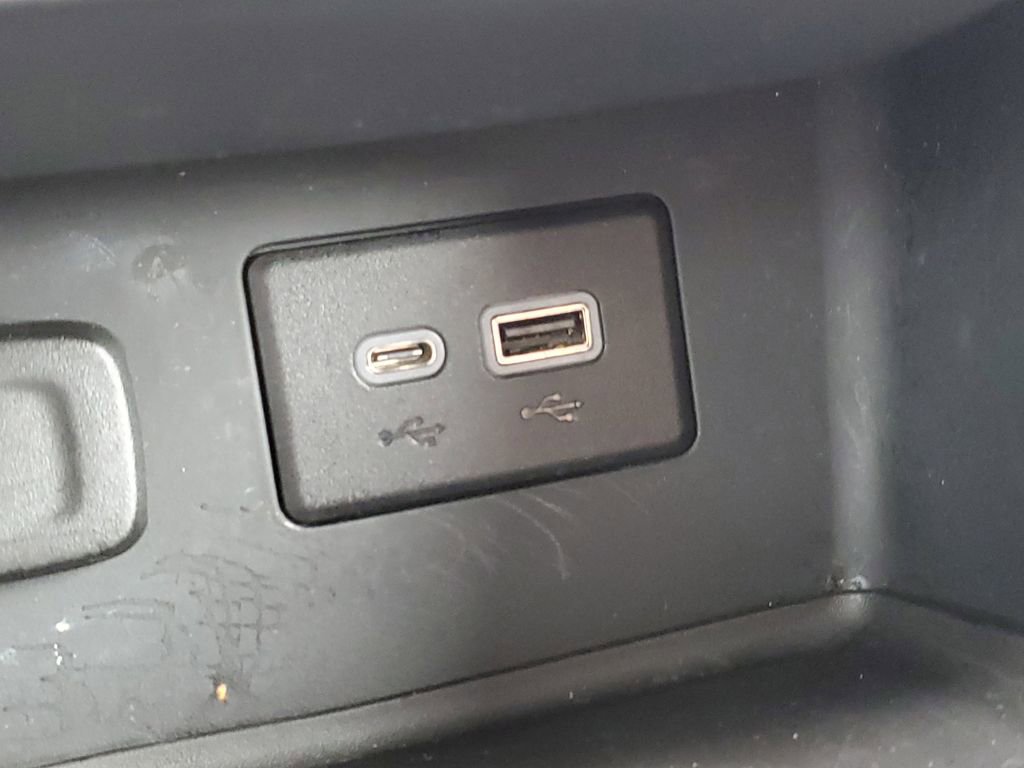 Certified 2021 GMC Acadia SLE w/ Driver Convenience Package image 23