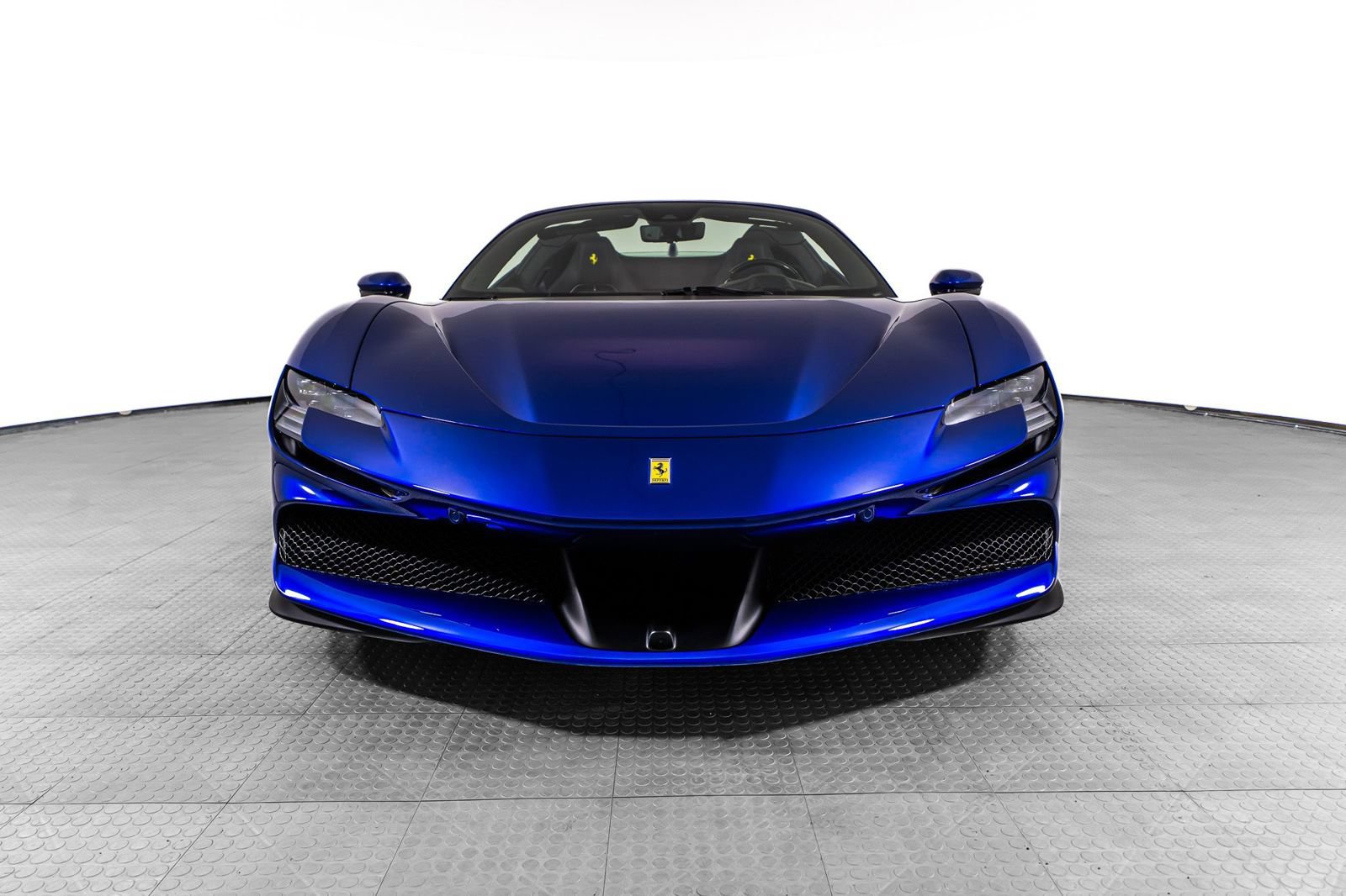 Certified 2025 Ferrari SF90 Spider AWD/4WD image 9