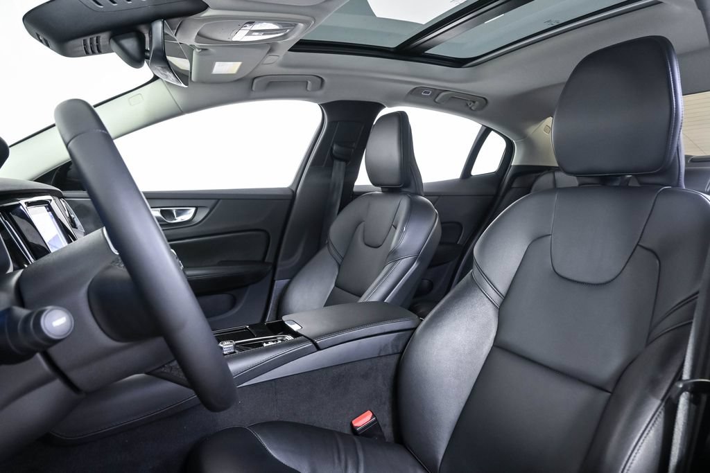Certified 2024 Volvo S60 T8 Core w/ Climate Package AWD/4WD image 7
