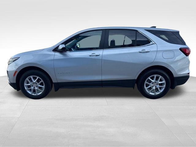 Used 2022 Chevrolet Equinox LT AWD/4WD image 2