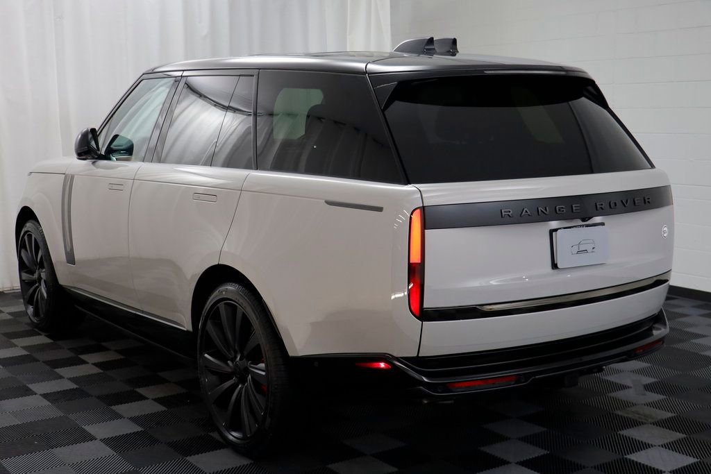 New 2026 Land Rover Range Rover SV image 20
