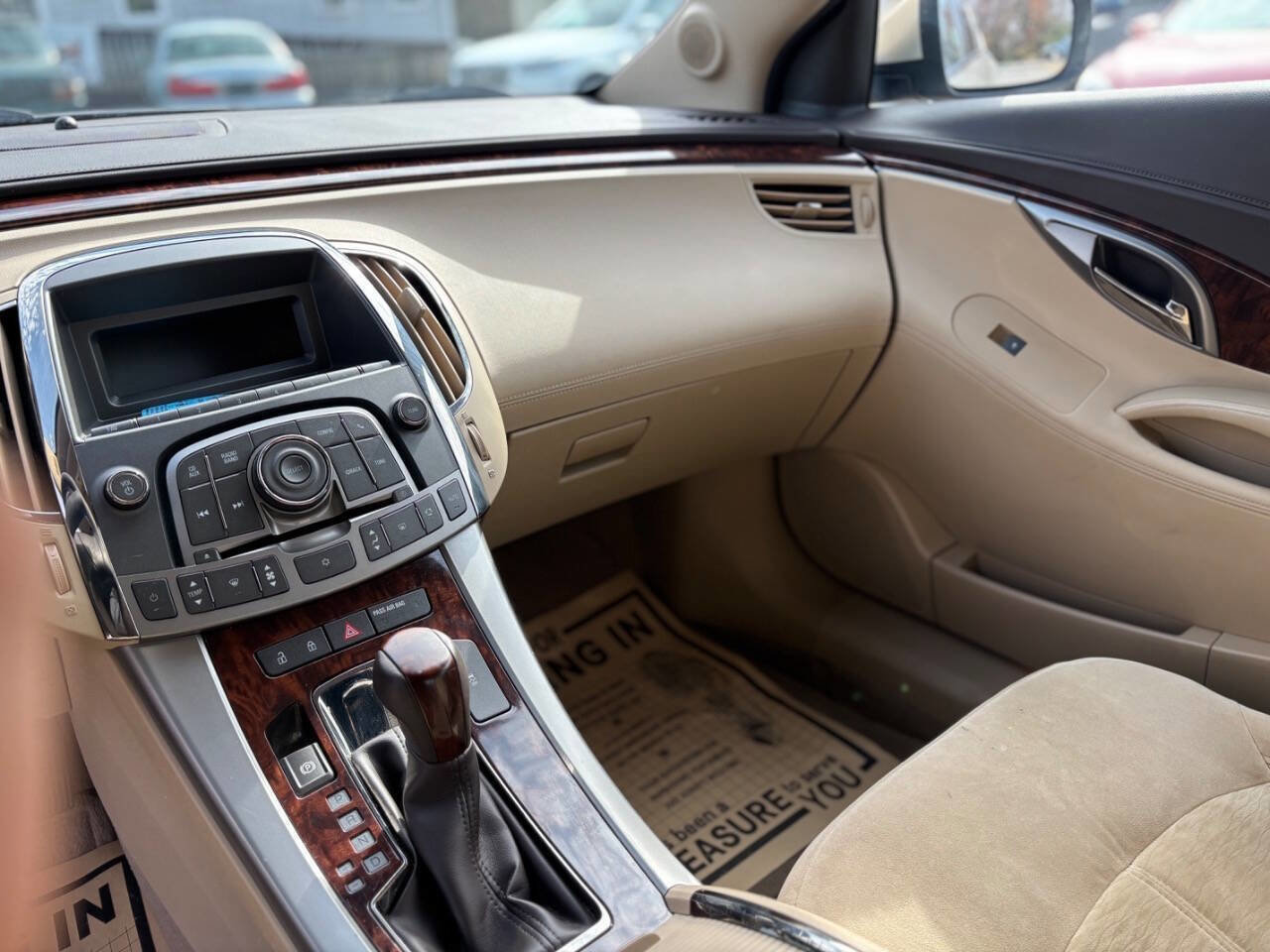 Used 2011 Buick LaCrosse CX image 15