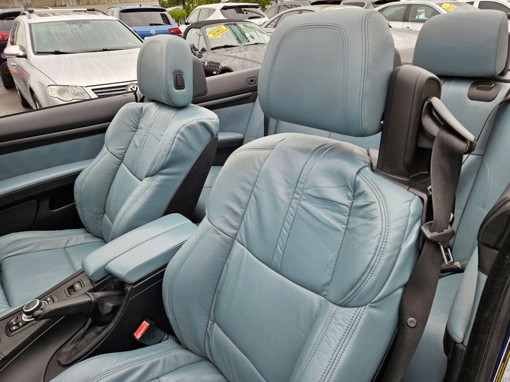 Used 2013 BMW M3 Convertible RWD image 13