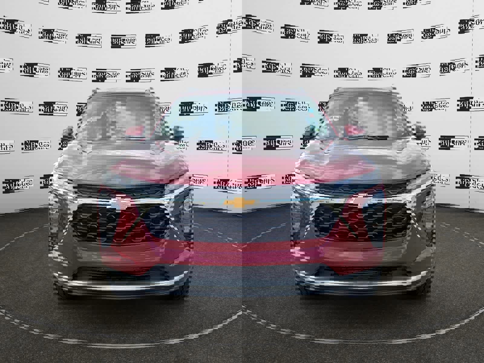 Used 2025 Chevrolet Trax LT w/ LT Convenience Package image 8