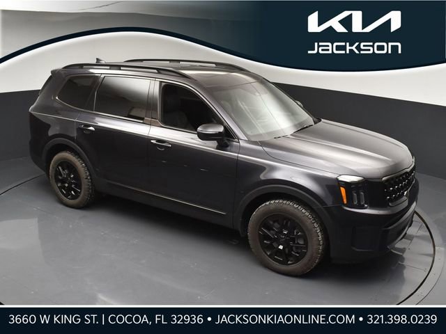Used 2025 Kia Telluride AWD image 1