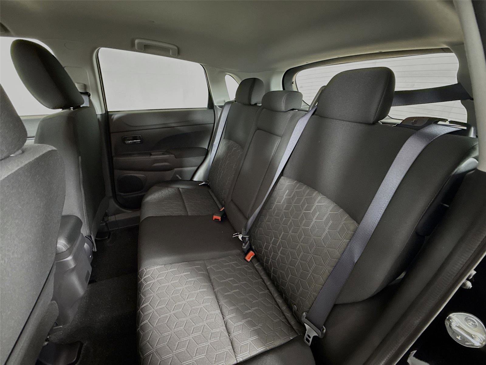 New 2026 Mitsubishi Outlander Sport S image 12