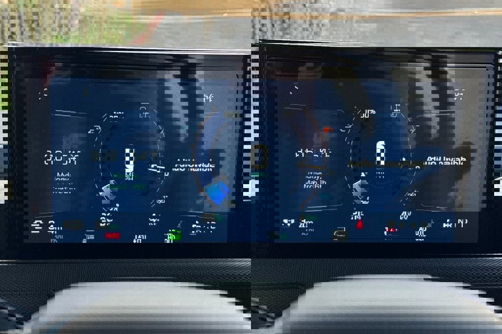 New 2025 Chevrolet Brightdrop 400 w/ Power Door Package image 24