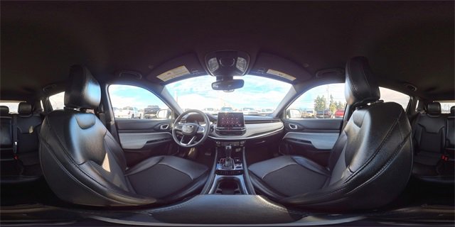 Used 2024 Jeep Compass Latitude image 33