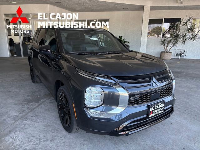 New 2026 Mitsubishi Outlander LE FWD image 1