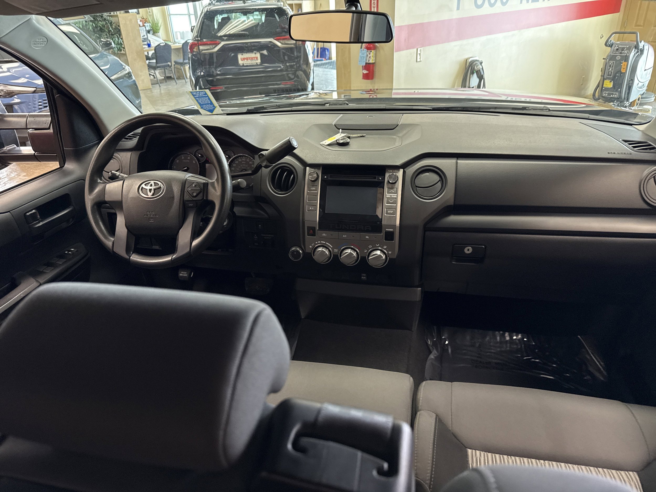 Used 2016 Toyota Tundra SR AWD/4WD image 21