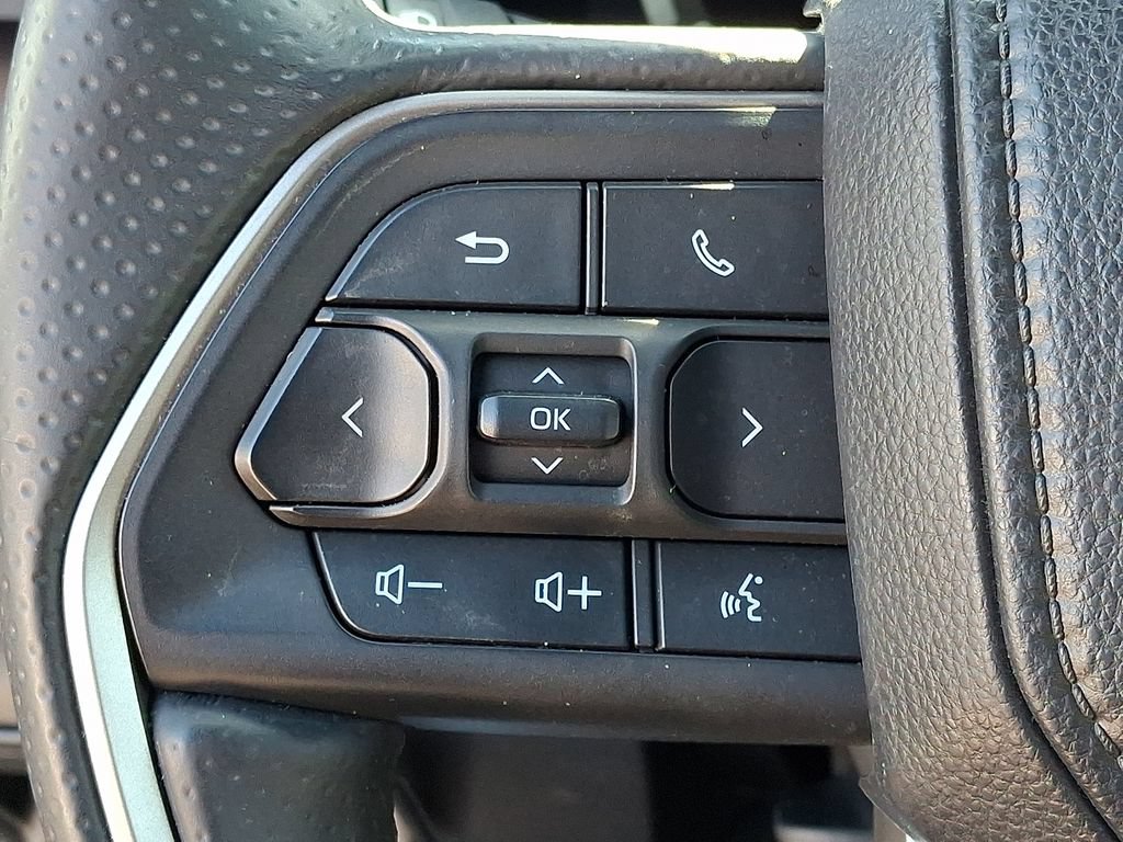 Used 2025 Toyota 4Runner TRD Off-Road AWD/4WD image 22