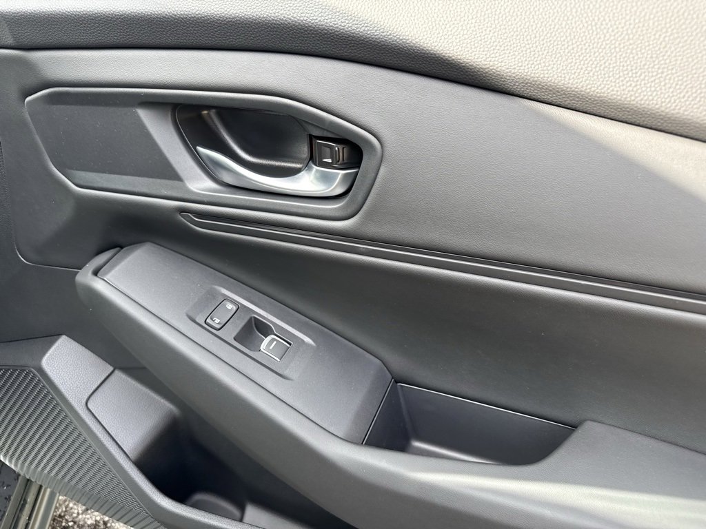 Used 2025 Honda Accord SE image 46