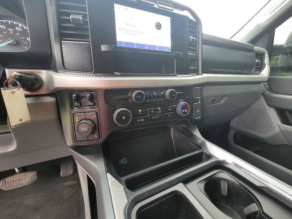 Used 2024 Ford F350 XLT w/ 360-Degree Camera Package AWD/4WD image 21