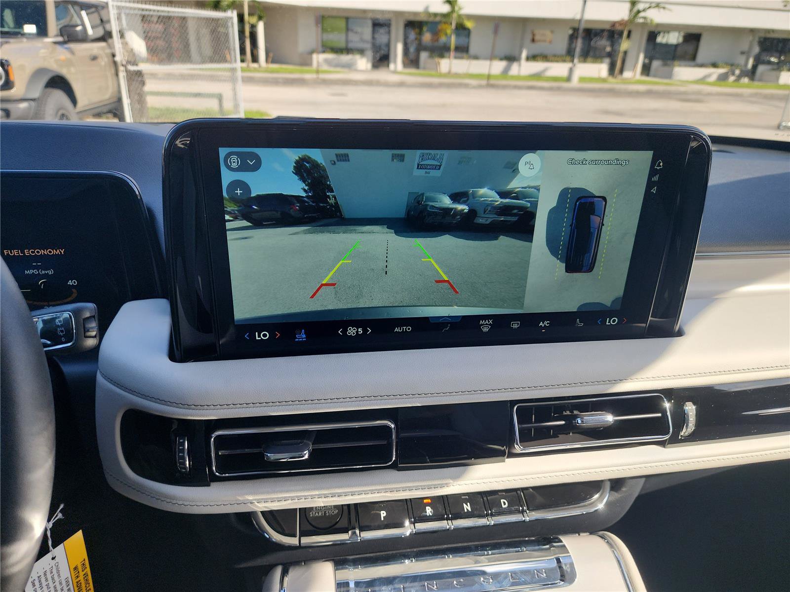 New 2027 Lincoln Aviator Reserve w/ Jet Appearance Package RWD image 37