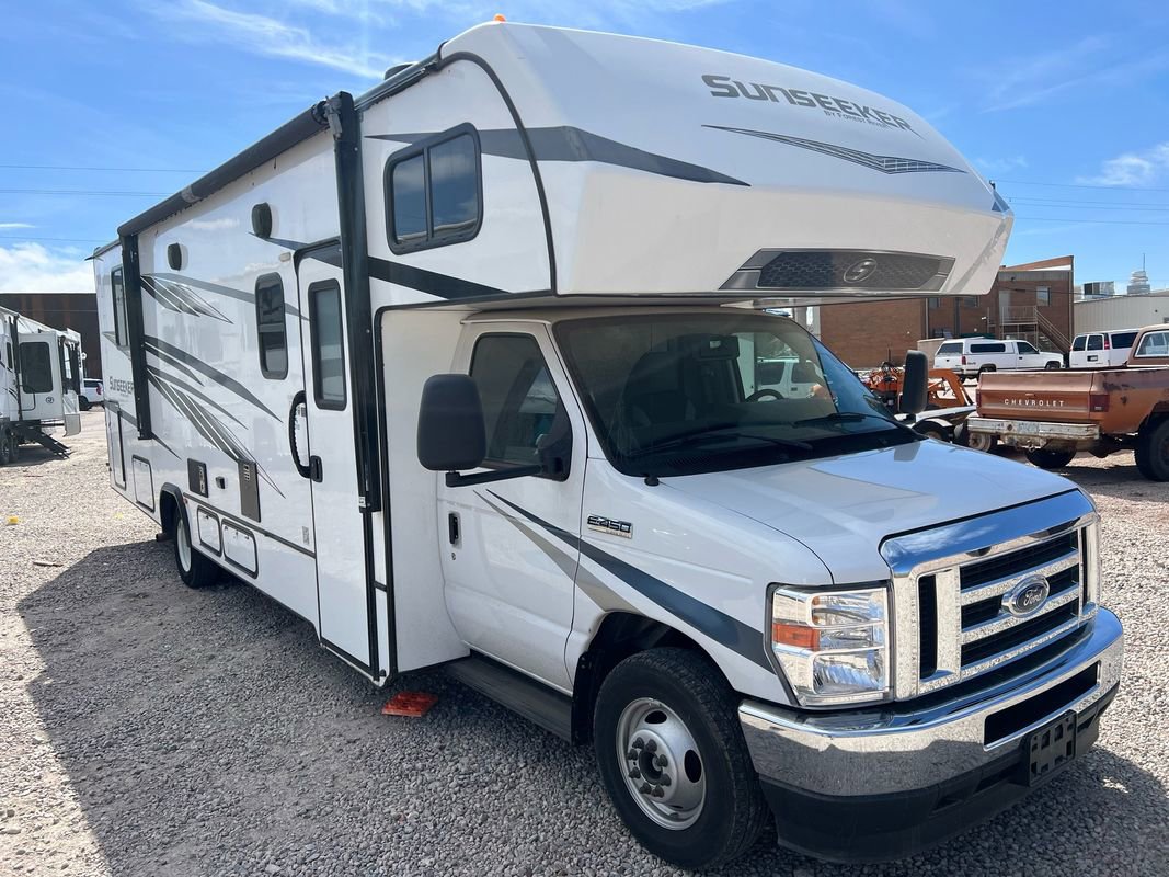 Used 2022 Ford E-450 and Econoline 450 Super Duty w/ Motorhome Prep Package